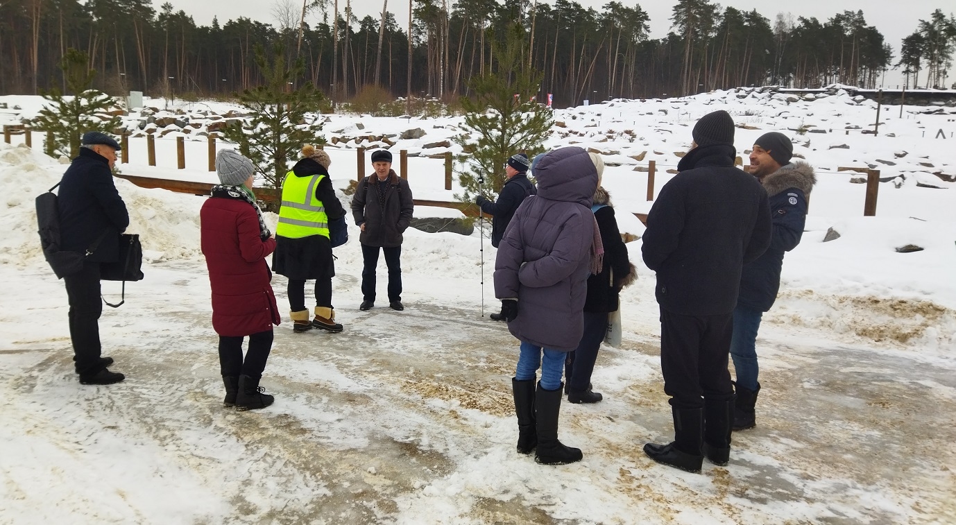 Активисты в Ромашковском лесу