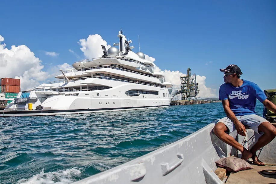 На Фиджи конфискована яхта Сулеймана Керимова стоимостью $300 млн