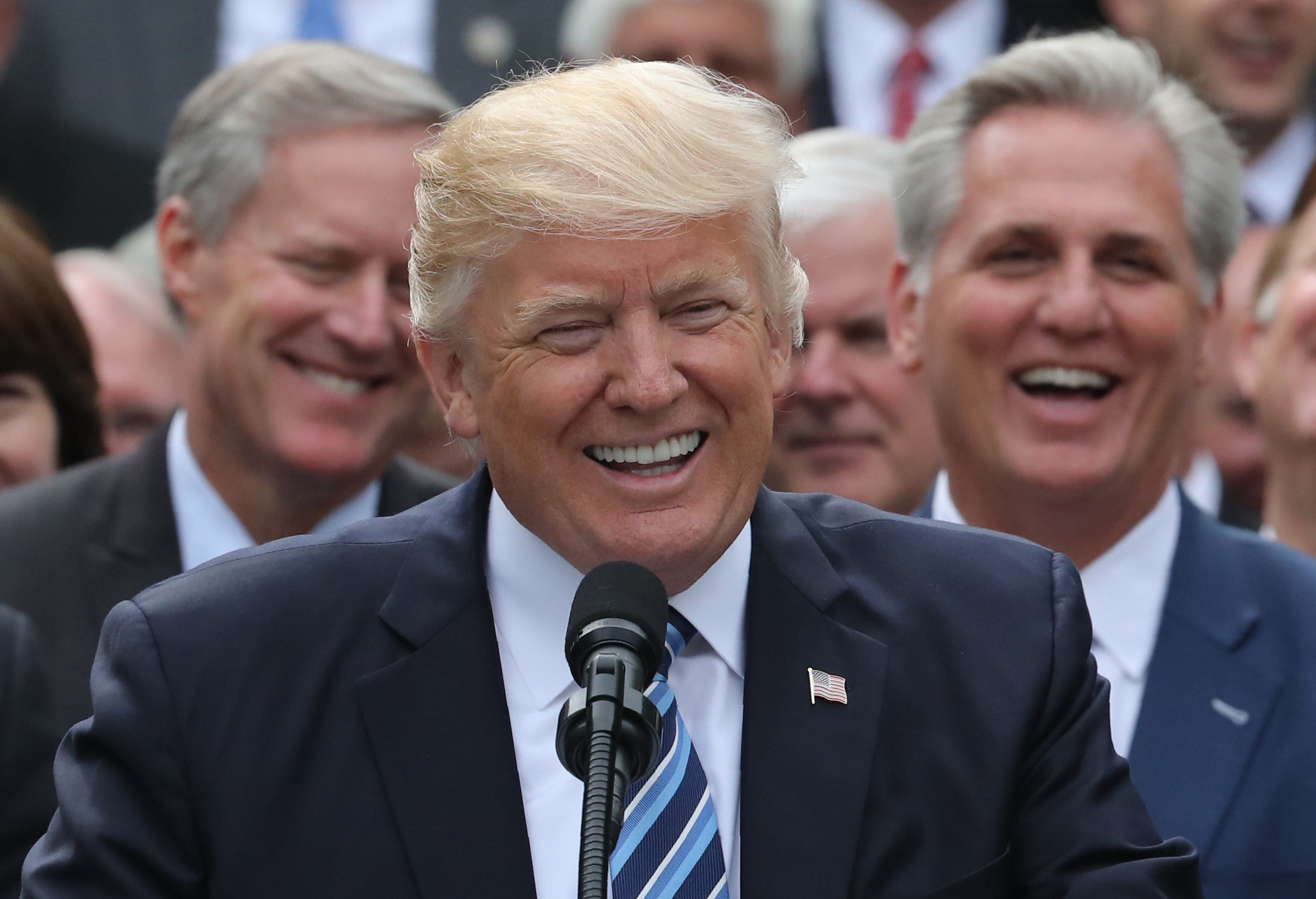 «Снова сделать Америку великой». Трамп объявил об участии в президентских выборах в 2024 году