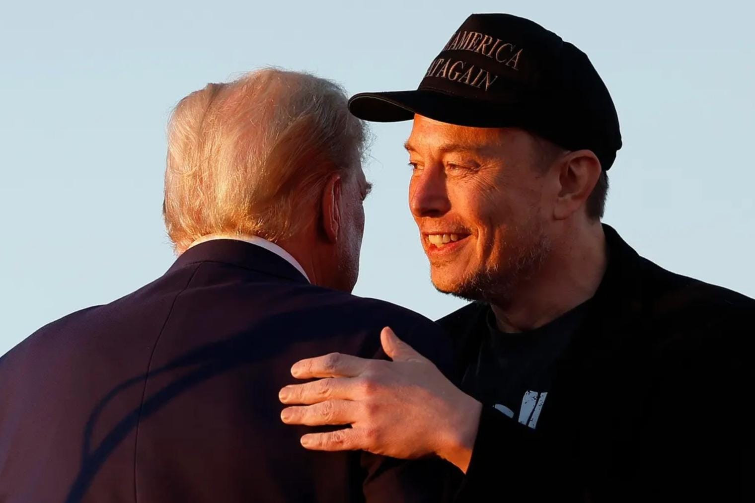 Трамп возьмет Илона Маска и глав крупнейших компаний США на встречу с Си Цзиньпином — Bloomberg